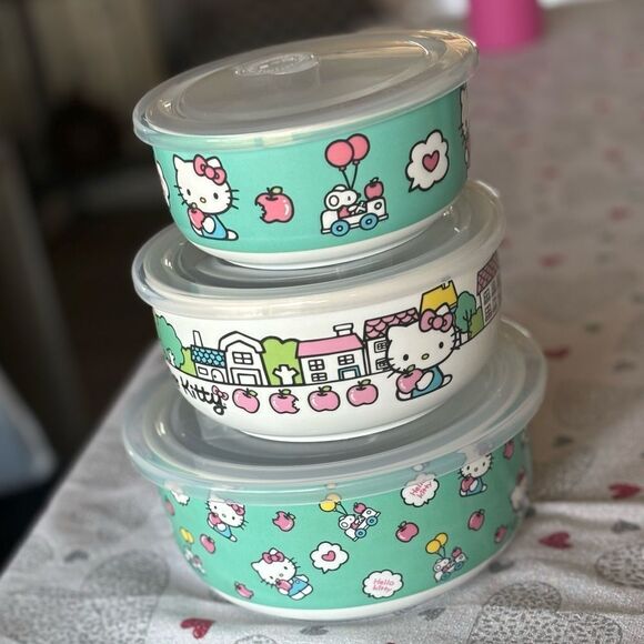 Hello Kitty Food Storage Containers - Picture 3 of 4